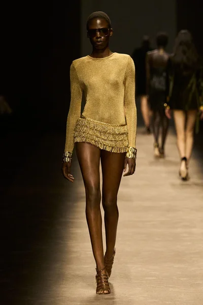 Look 51
